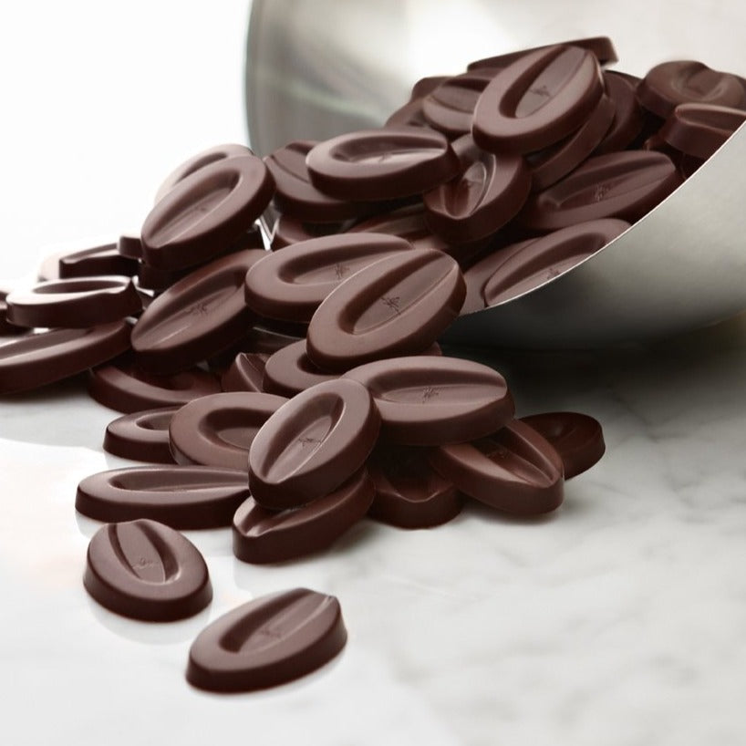 Valrhona chocolate - Yann Haute Patisserie, authentic French bakery for the best desserts, cakes, croissants and macarons in this happy yellow house pastry shop.