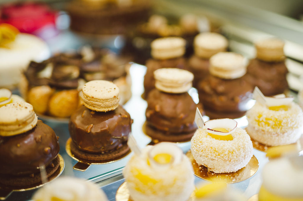 Handcrafted cakes, macarons, croissants, artisan chocolates, bread, and bake-at-home pastries made with premium ingredients in Calgary. Discover authentic French desserts from Yann Haute Patisserie.