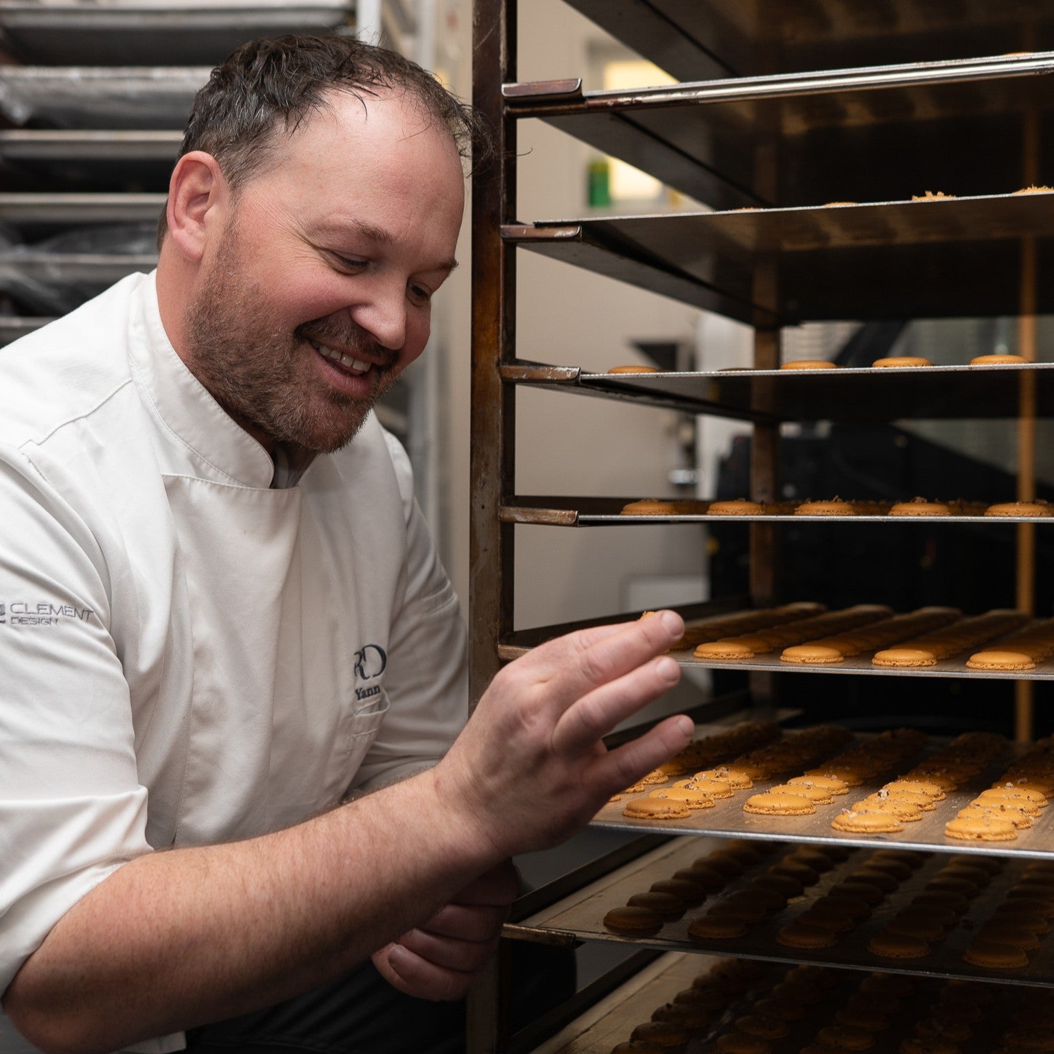 Shop handmade macarons in Calgary featuring natural ingredients, vibrant flavours, beautiful presentation, and gluten-free options perfect for gifts, weddings, and events.