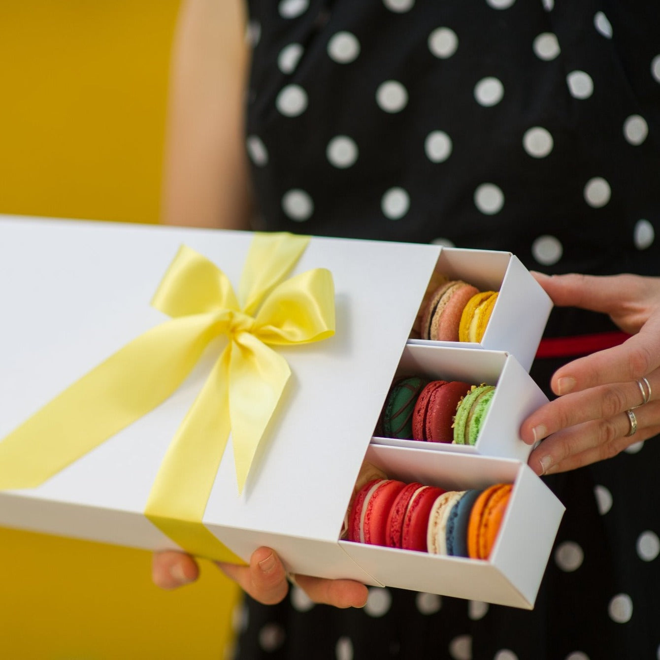 Yann Haute Patisserie your pastry shop for the best cakes, macarons, croissant, bread and more! 329, 23rd Ave SW Calgary, Alberta 